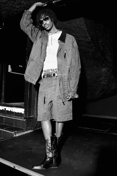 Look 15
